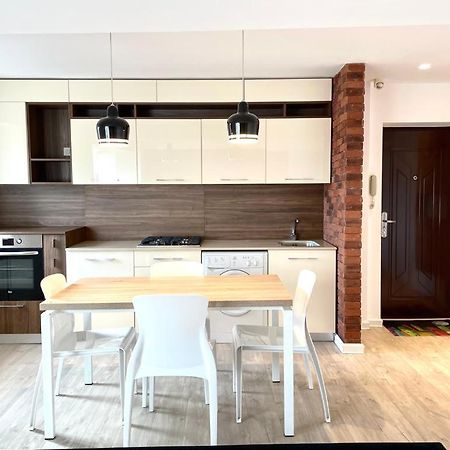 Apartament Via Tulcea Lägenhet Exteriör bild