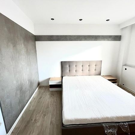 Apartament Via Tulcea Lägenhet Exteriör bild