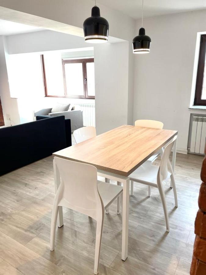 Apartament Via Tulcea Lägenhet Exteriör bild